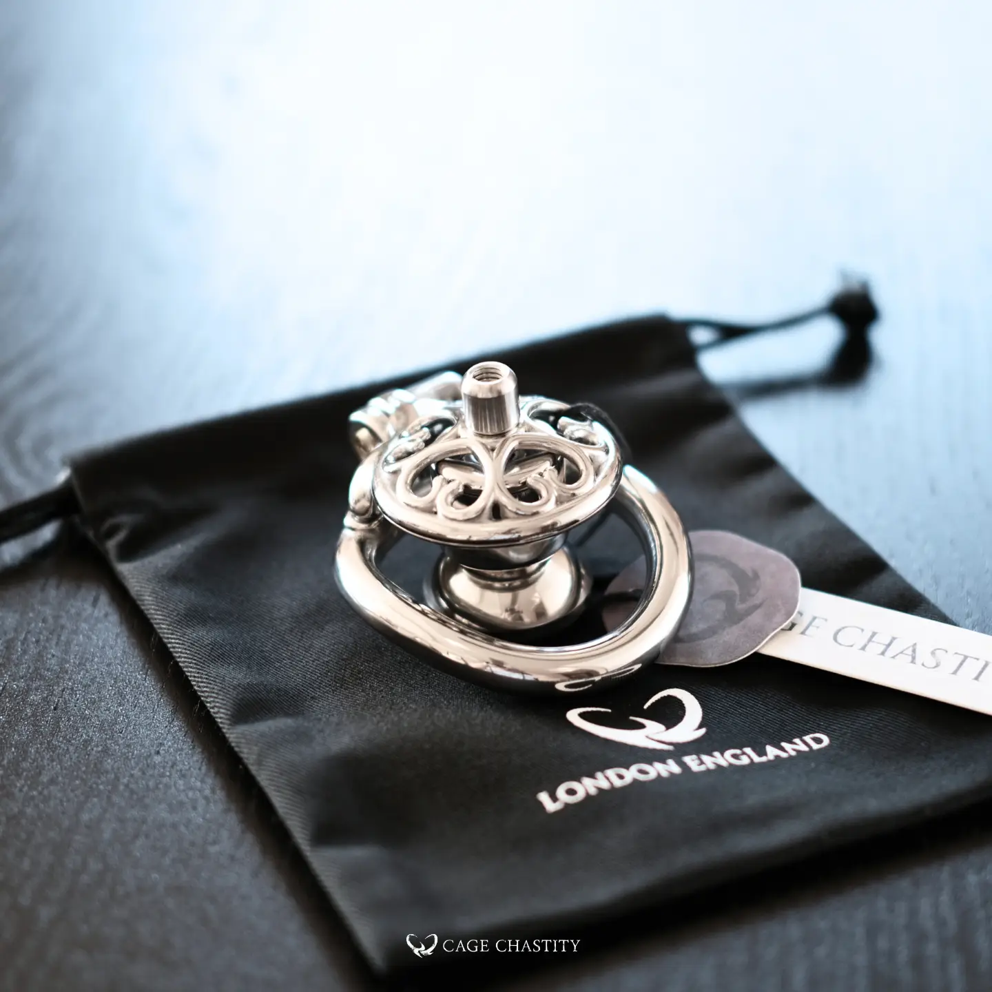 baroque cage with u-cap