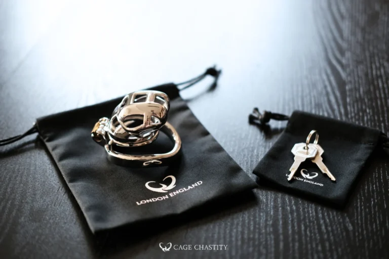metal cobra cages with keys on the CC black bags