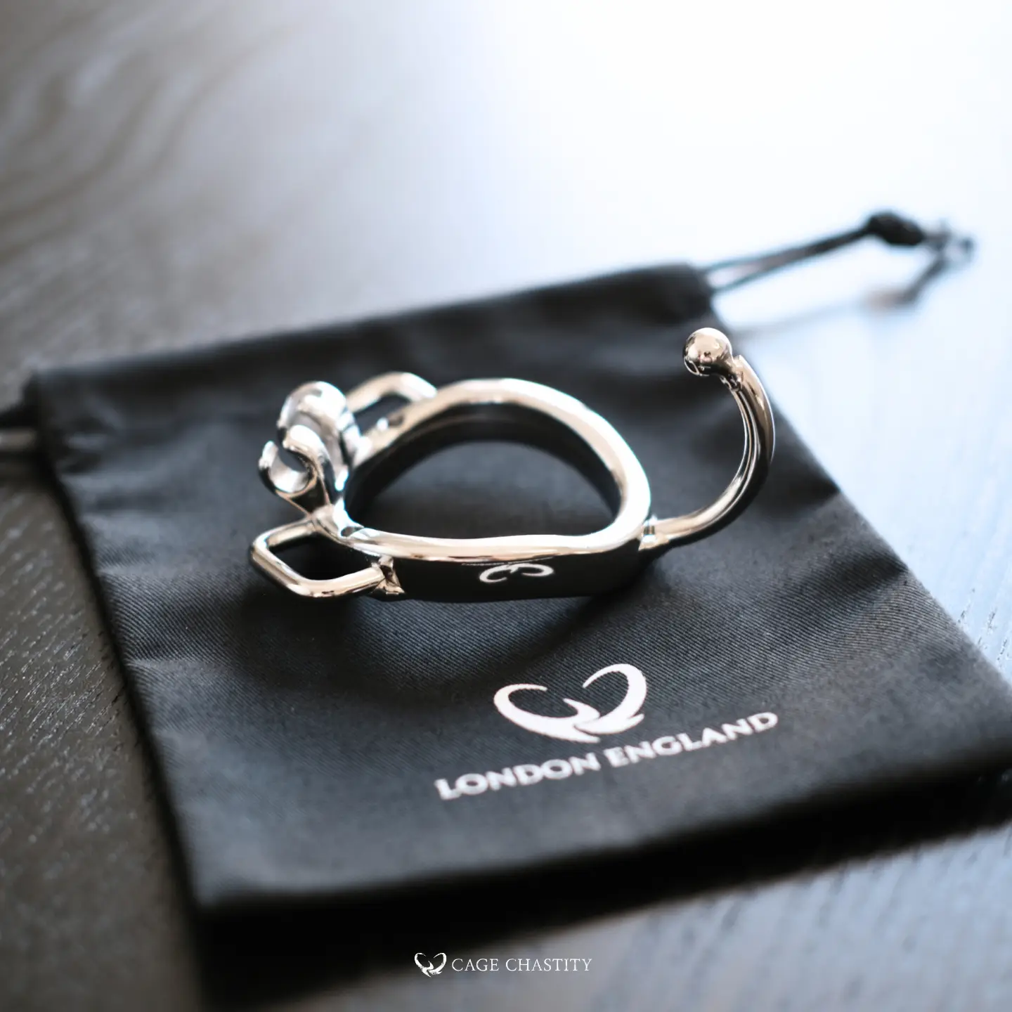 ball support ring with wearing holes