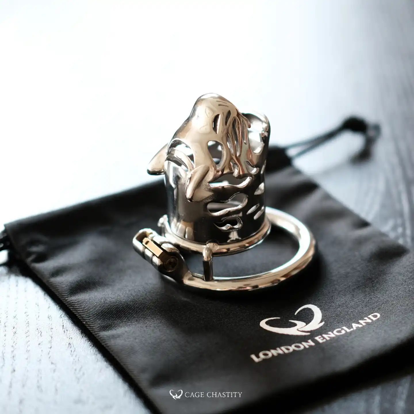the tiger head cage