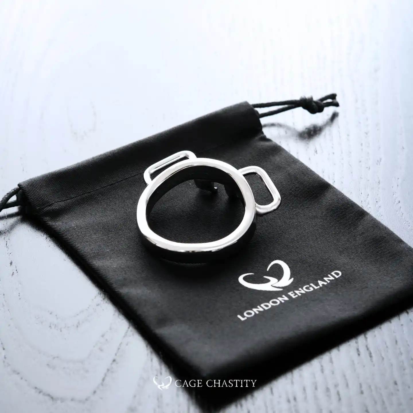 the wearable arc ring alone