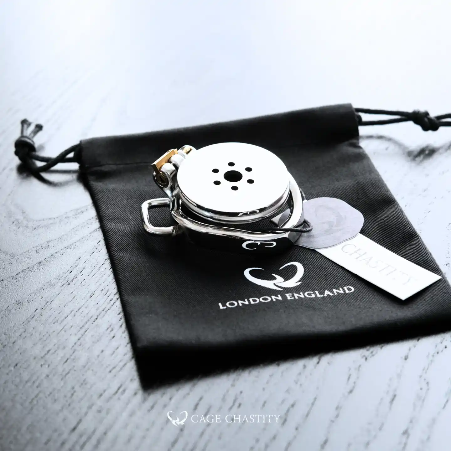 ac20 wearable arc ring with a cage on the cc black bag