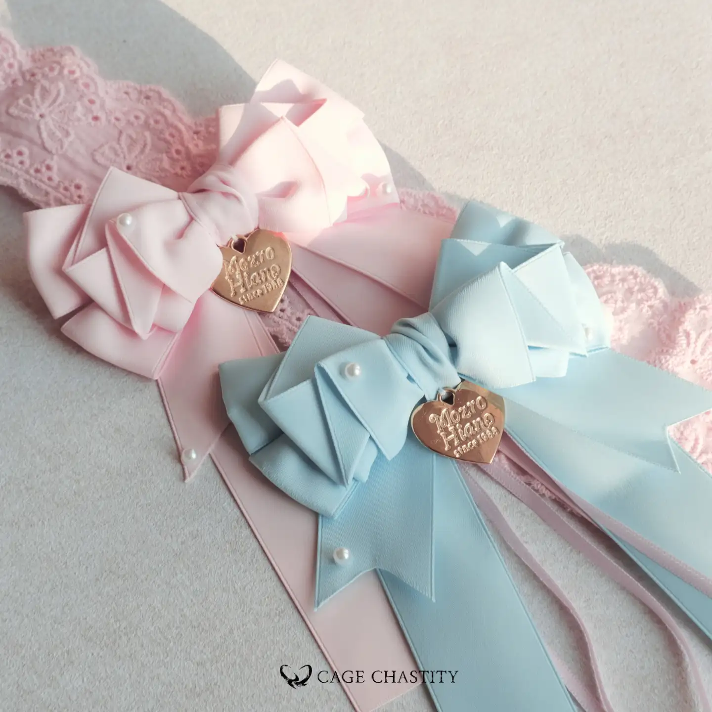 the blue and pink ribbon lace bow
