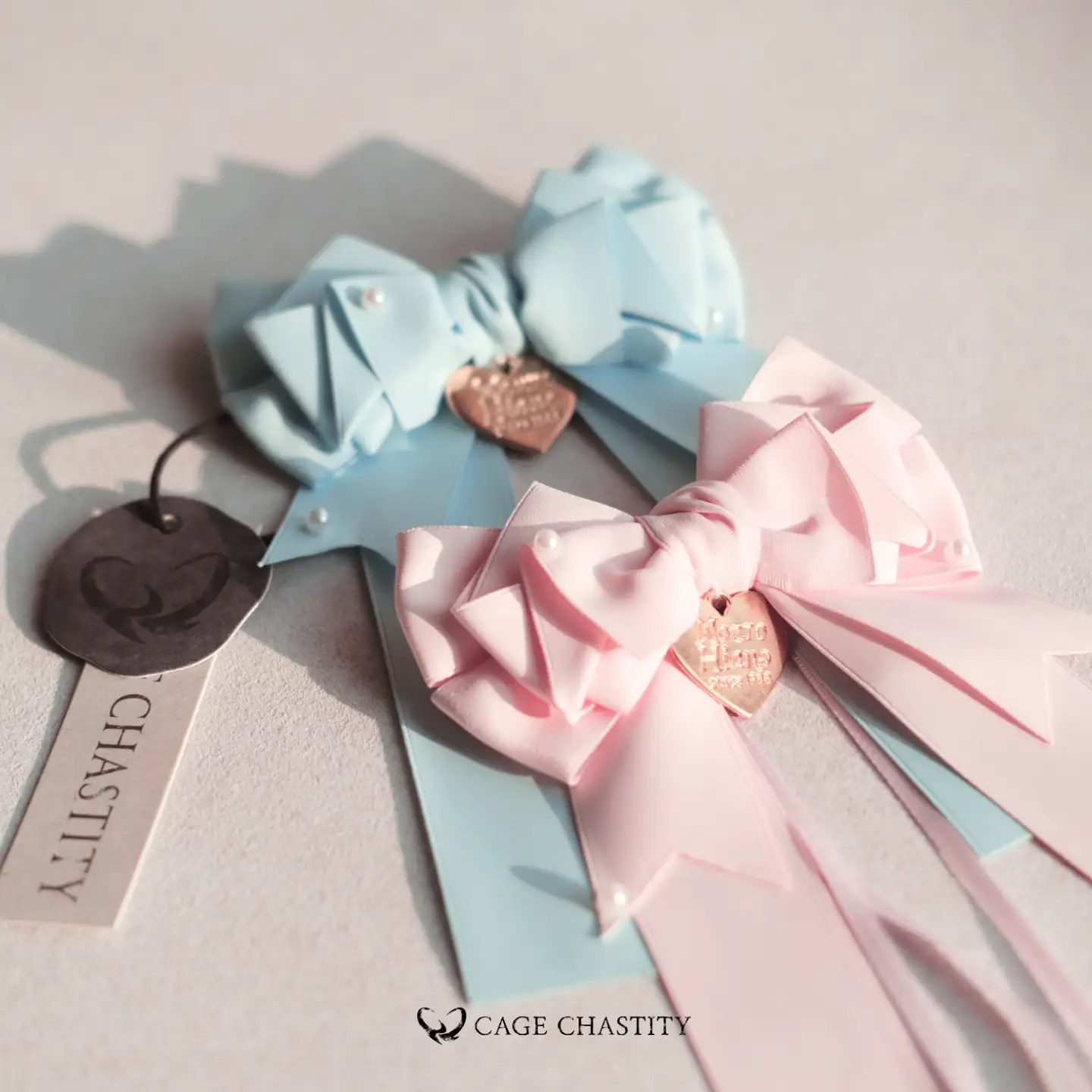 the pink and blue bow set together