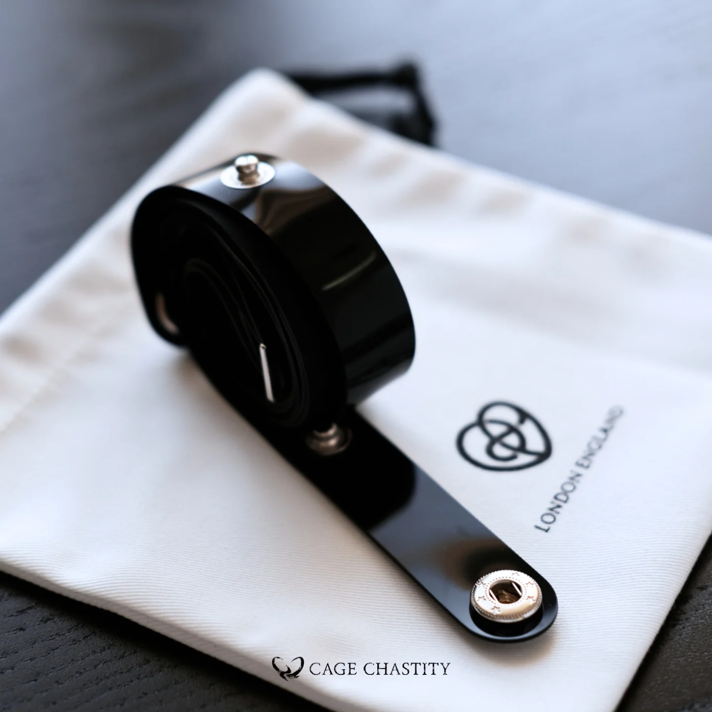 black silicone strap details, smooth finish