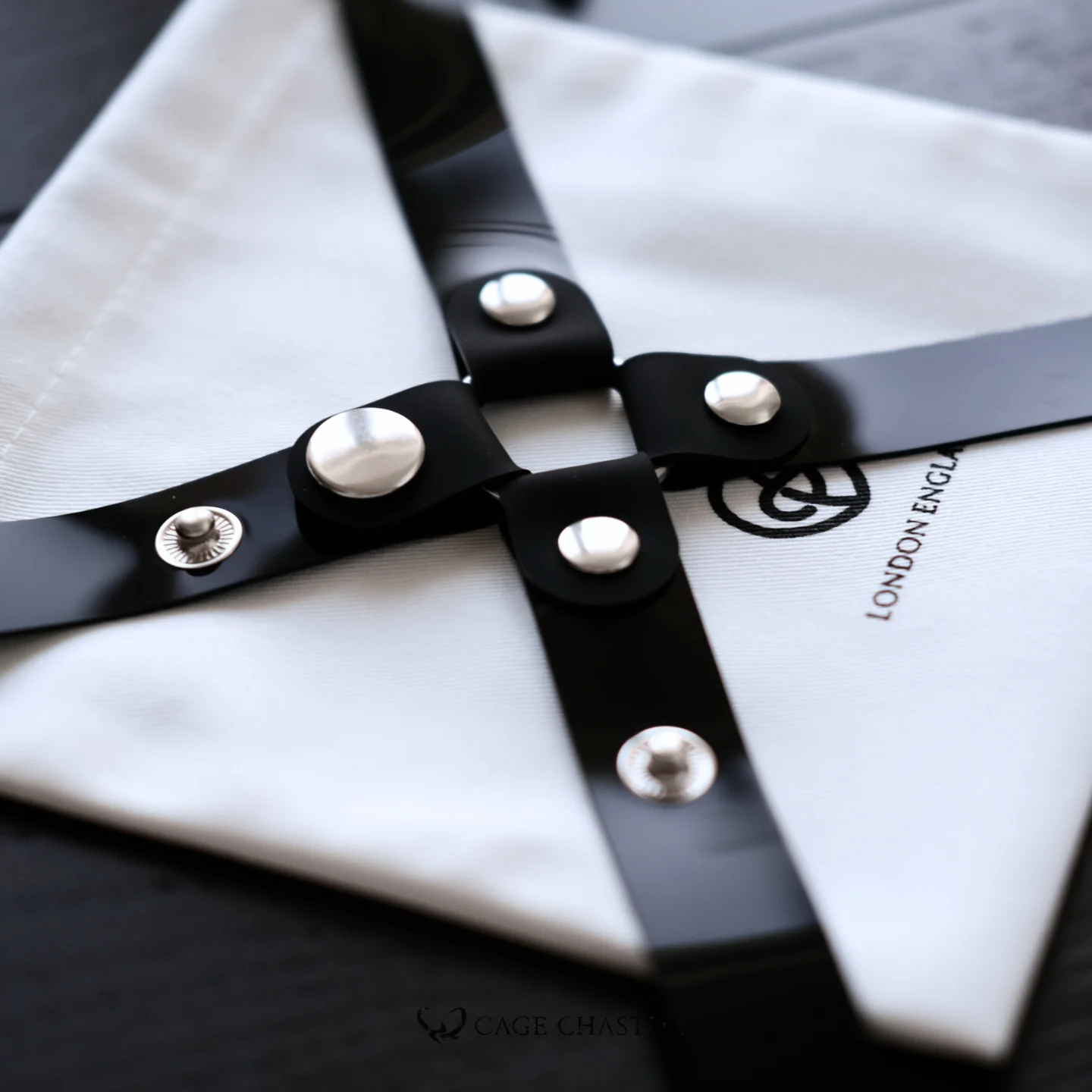 the black silicone connecting ring