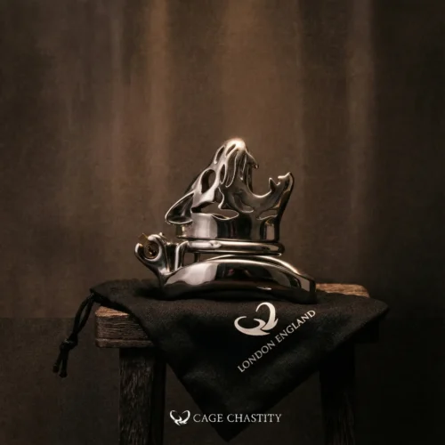 the small size tiger cck1153 cage on a black cc bag