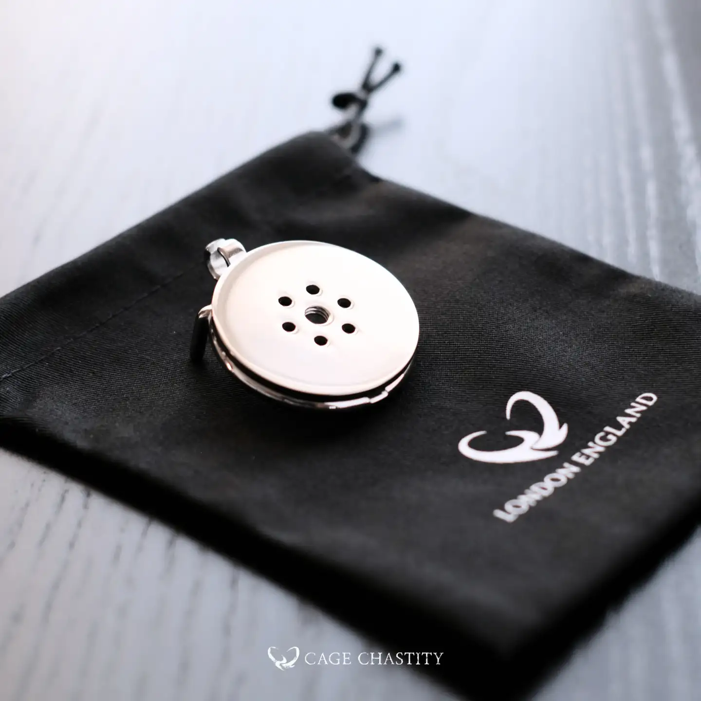 Modular Flat Plate Chastity Cage – CC11 (Threaded Core)