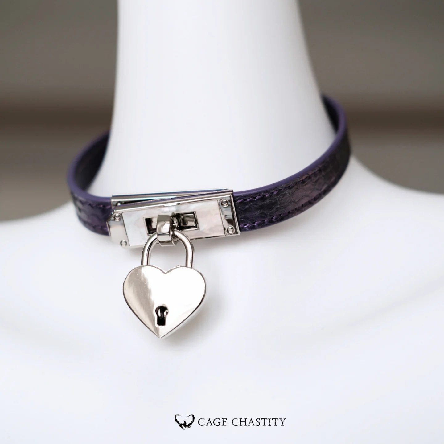 Violet Venom Collar – Purple Python Locking Collar