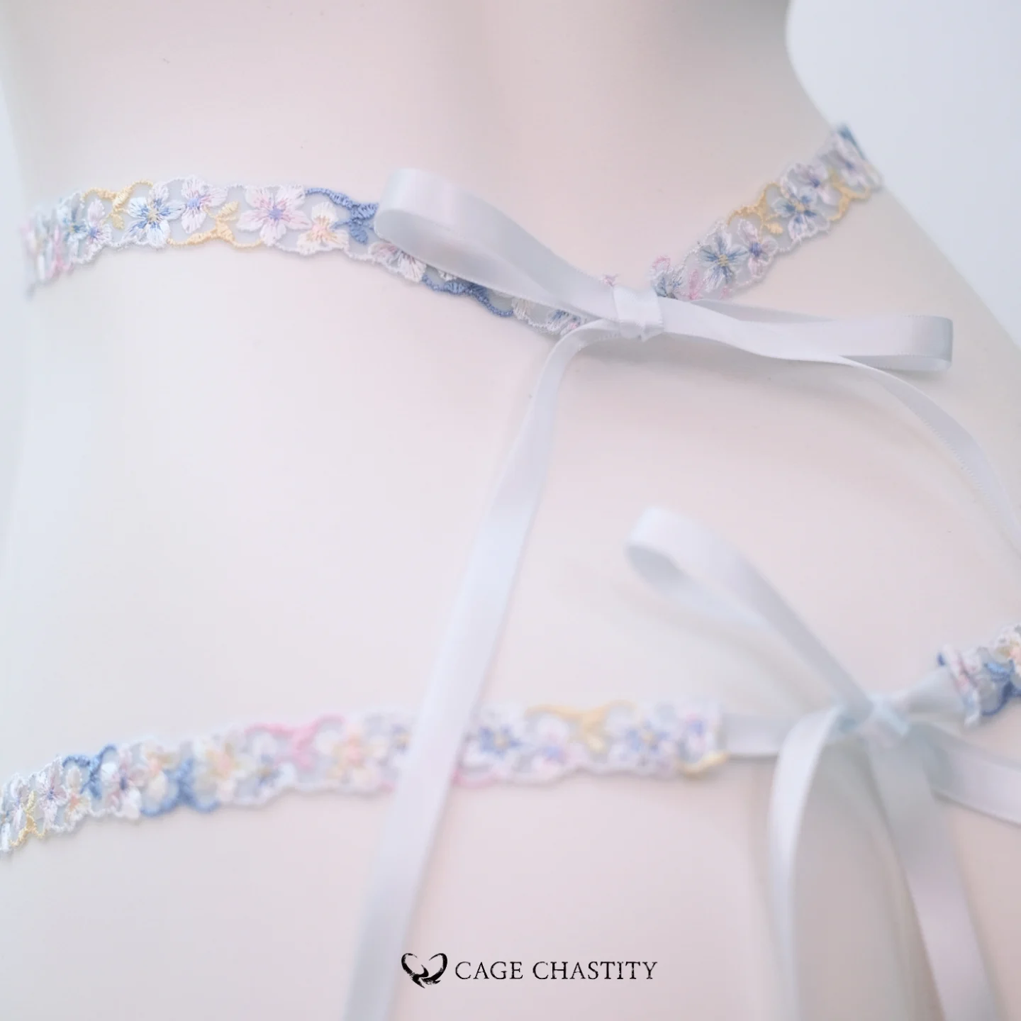 Petal Lace Harness & Garter Set – Hand-Embroidered