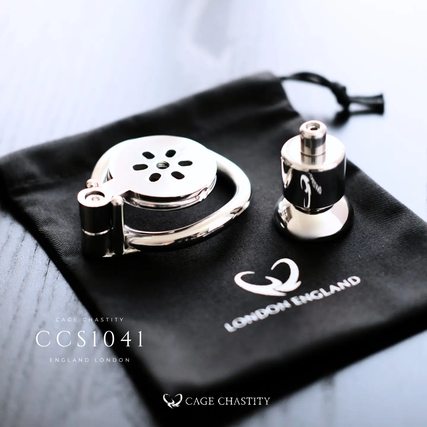 Flat Chastity Cage with Dildo